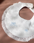 Cotton bib with bow ties and lace | 0-6 months