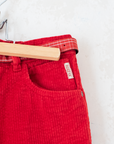 מכנסיים מקורדרוי אדום עם חגורה משובצת מהסבנטיז | 7-8 שנים