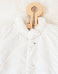 מעיל לבן עם פרווה מבית איב סאן לורן | 12-18 חודשים