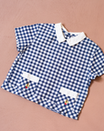 חולצה משובצת בכחול לבן עם סירות מפרש רקומות | 9-12 חודשים