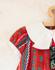 Red printed dress with wide collar | Spanish Deadstock | 5-6 years