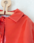 מעיל גשם אדום רחב עם פונצ׳ו | 8-9 שנים