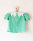 חולצה ירוקה קצרה עם צווארון לבן רחב משונן | 4-5 שנים