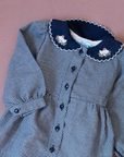 Long Pepita dress with embroidered chickens on the collar | 12-18 months
