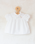 חולצה לבנה צרפתית עם רקמת ילדה וציפורים | 3-6 חודשים