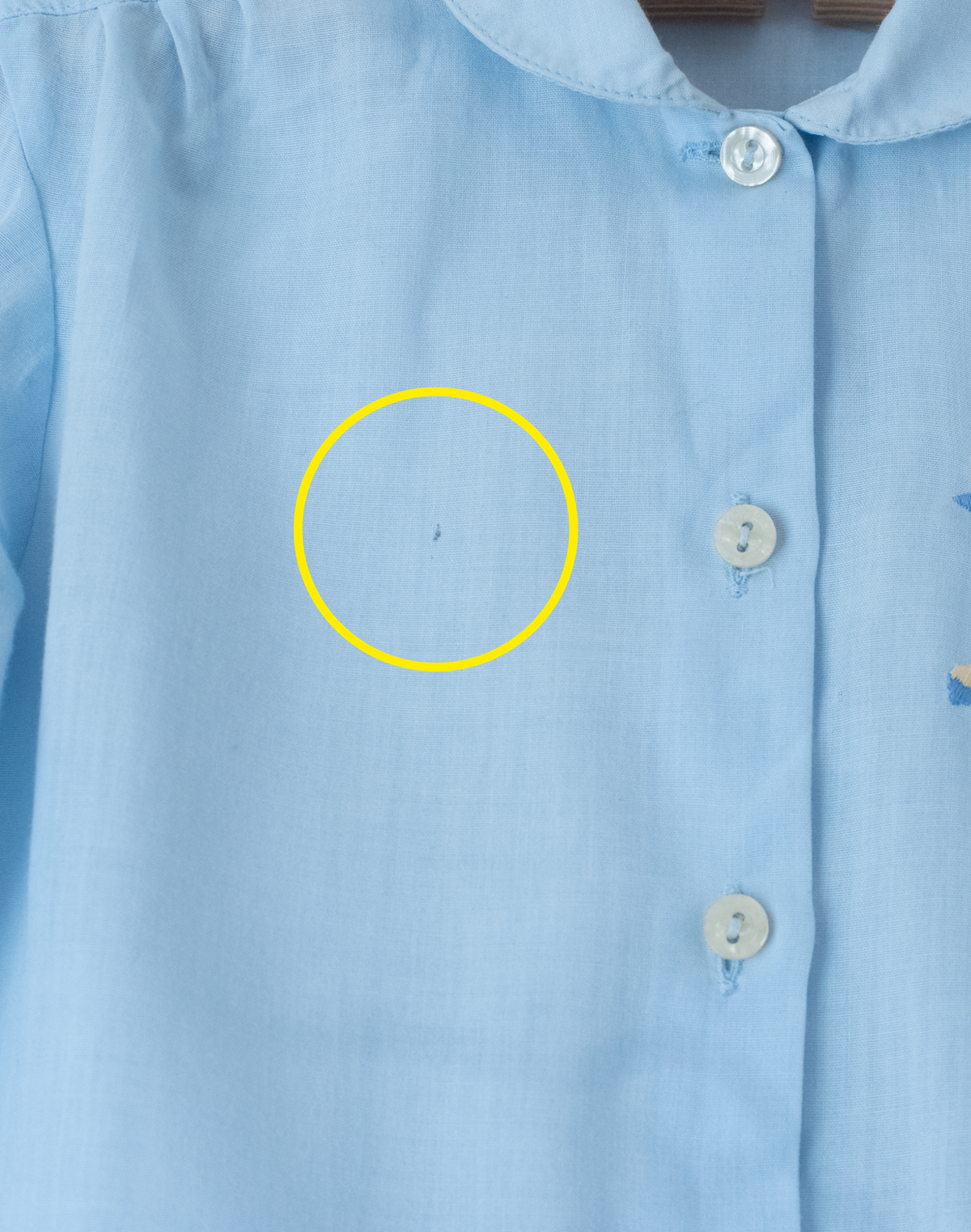 Light blue button-down shirt with embroidered birds | 4-5 years