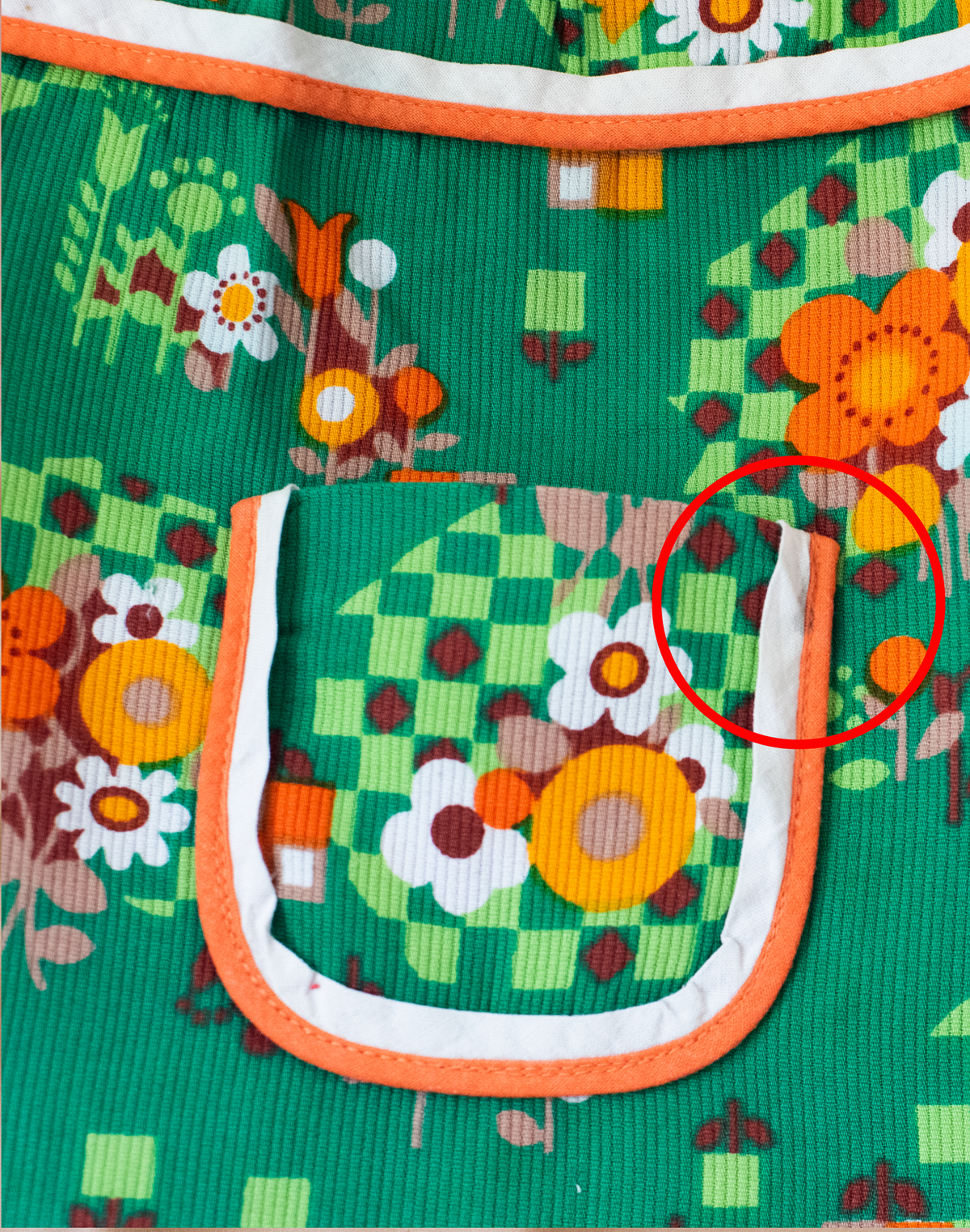 Green floral tank top from the 70s | 3-4 years