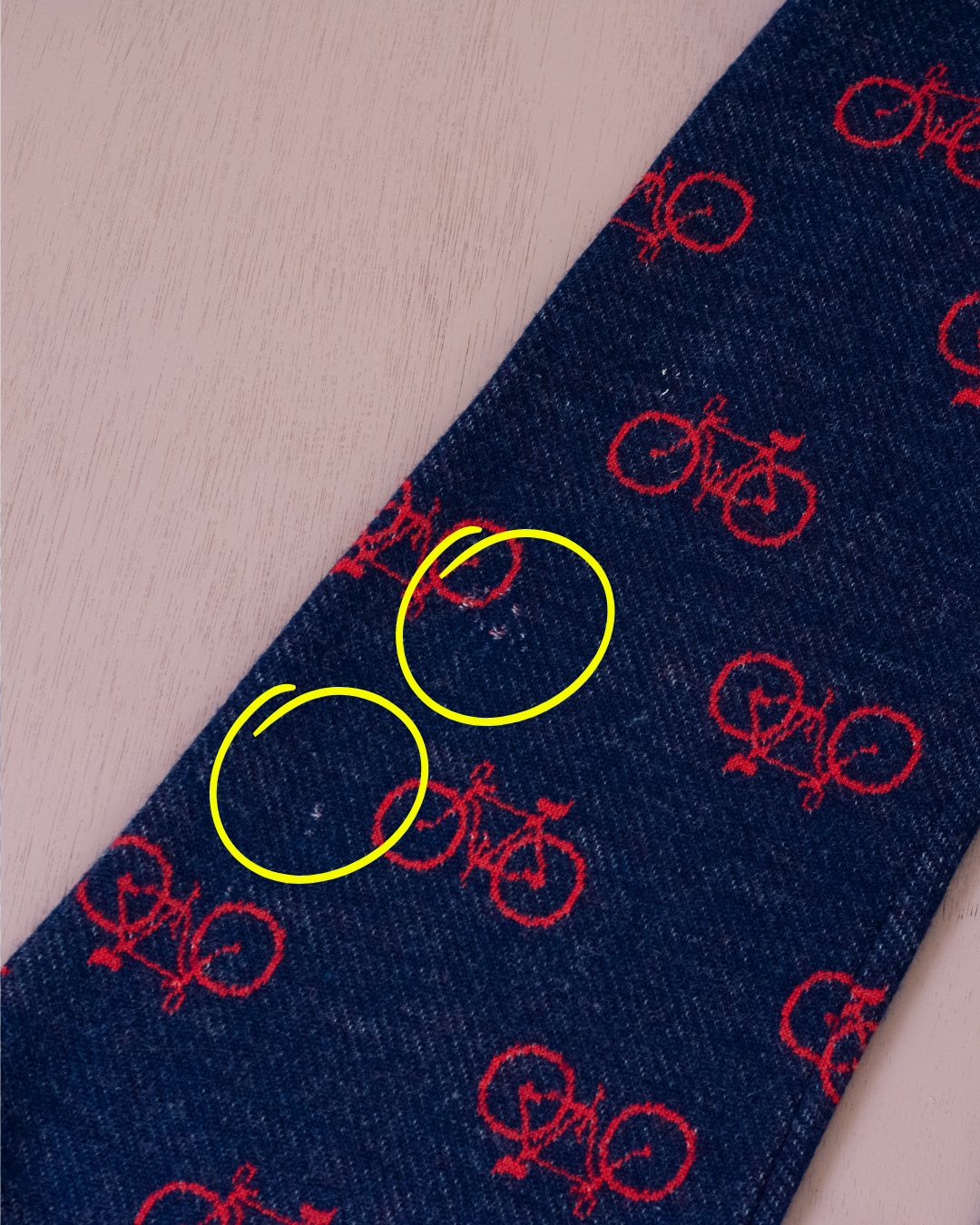 סט כחול עם אופניים אדומים | 5-6 שנים