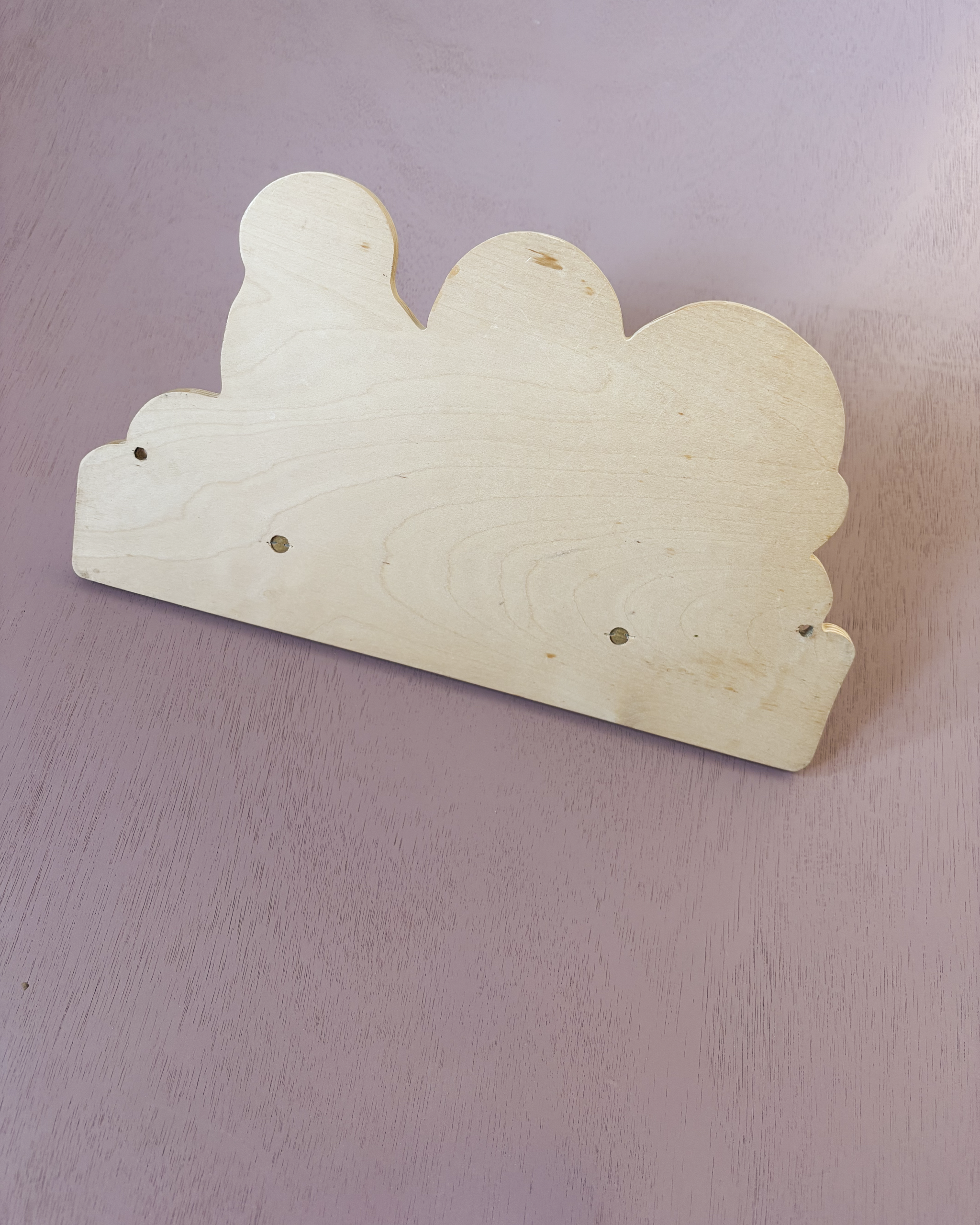 מתלה בגדים מעץ | רחוב סומסום