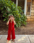 אוברול אדום מהסבנטיז עם כיסים פרחוניים | דד סטוק צרפתי | 3-4 שנים
