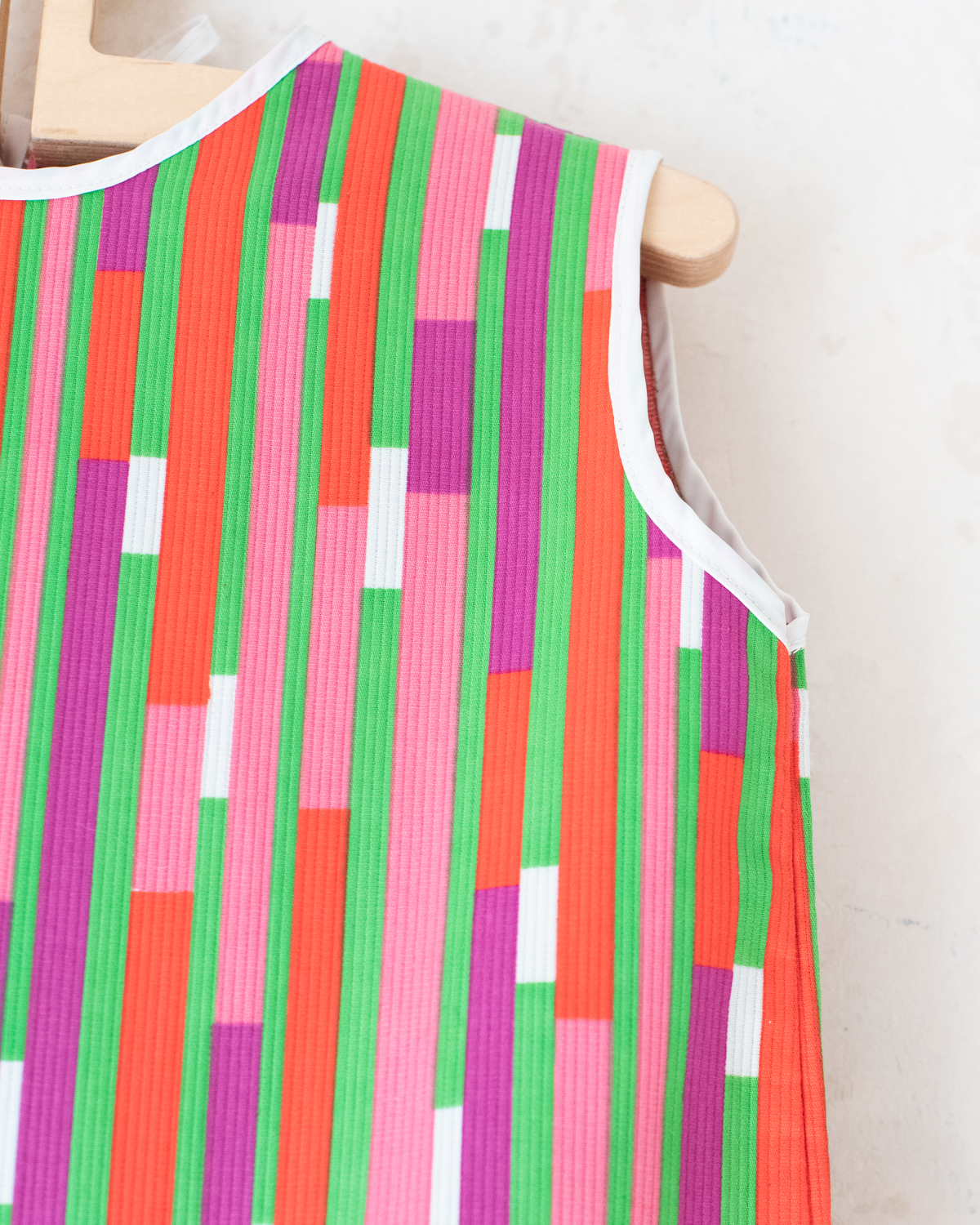 Colorful striped dress from the 70s | 3-4 years