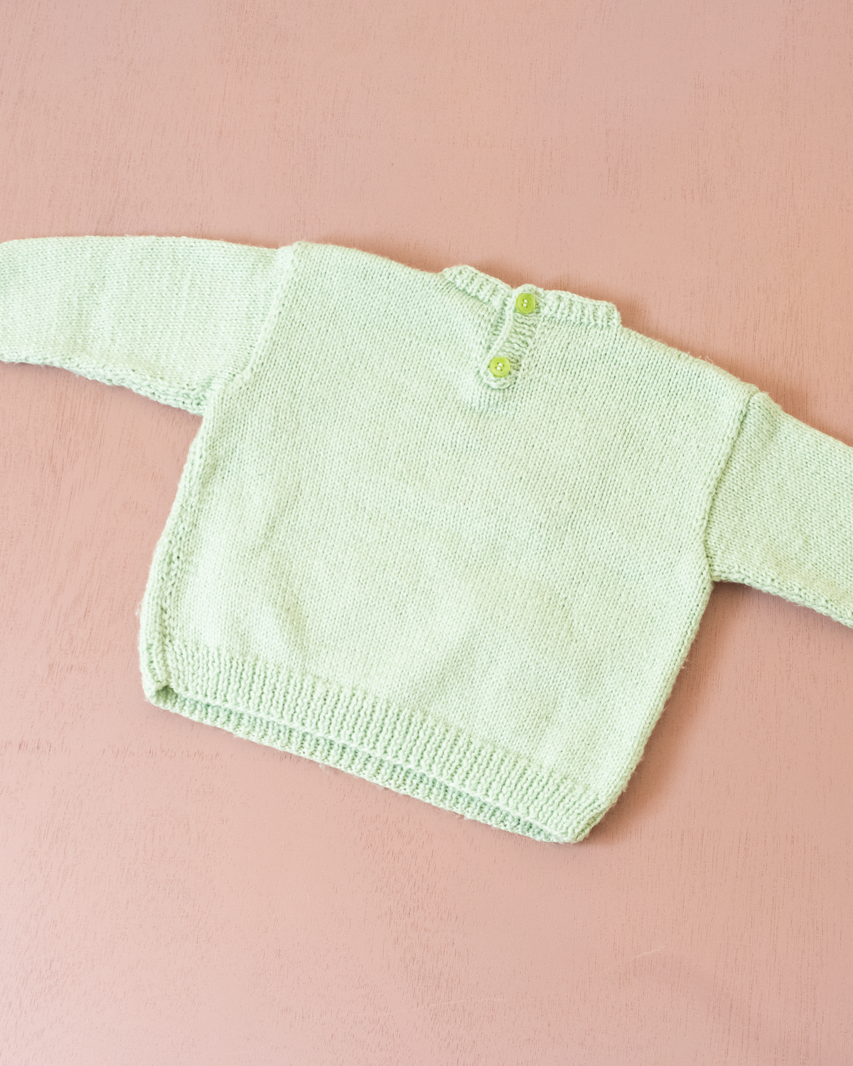 Green knit with Snow White print | 12-18 months