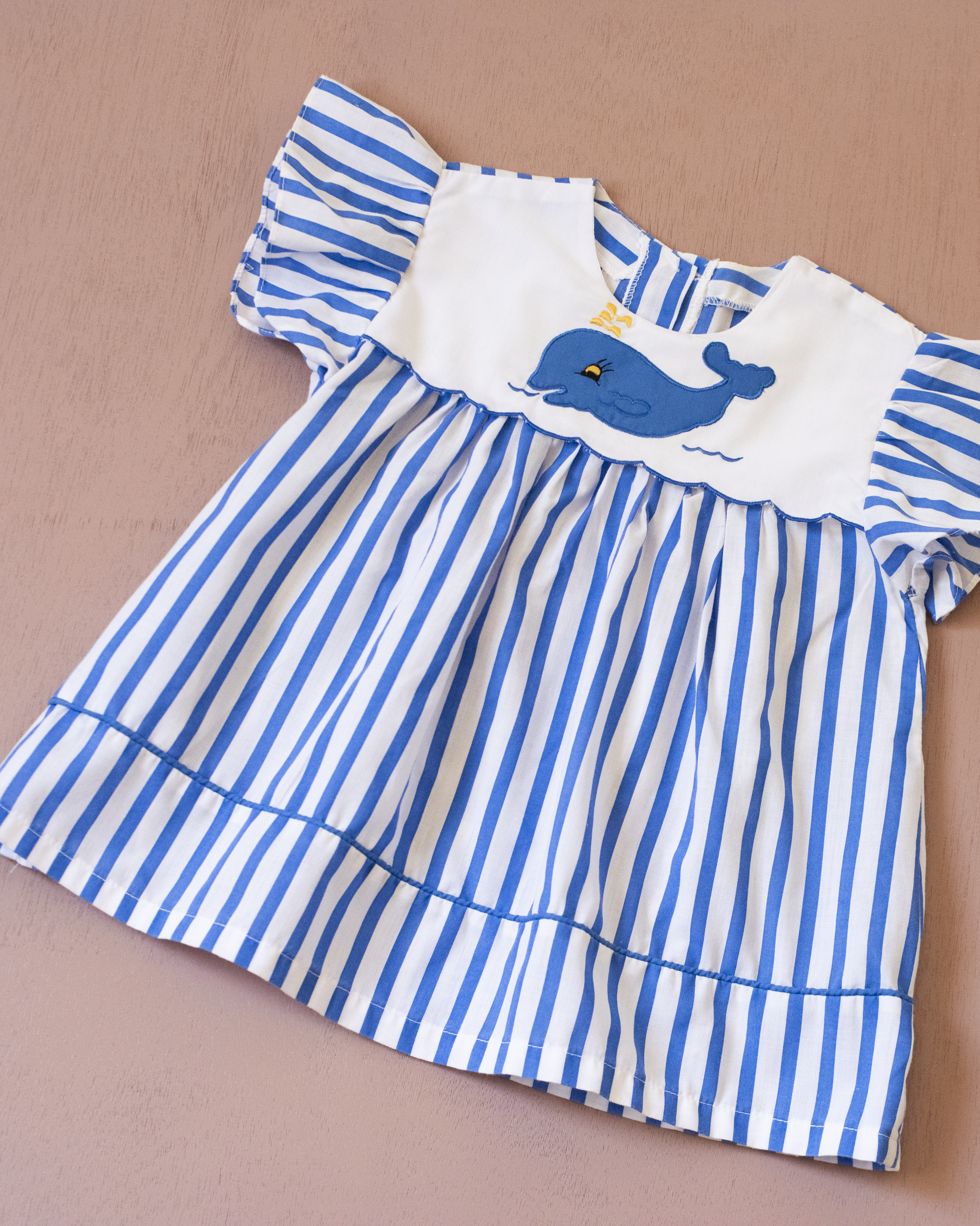 Striped dress with embroidered whale | 12-18 months