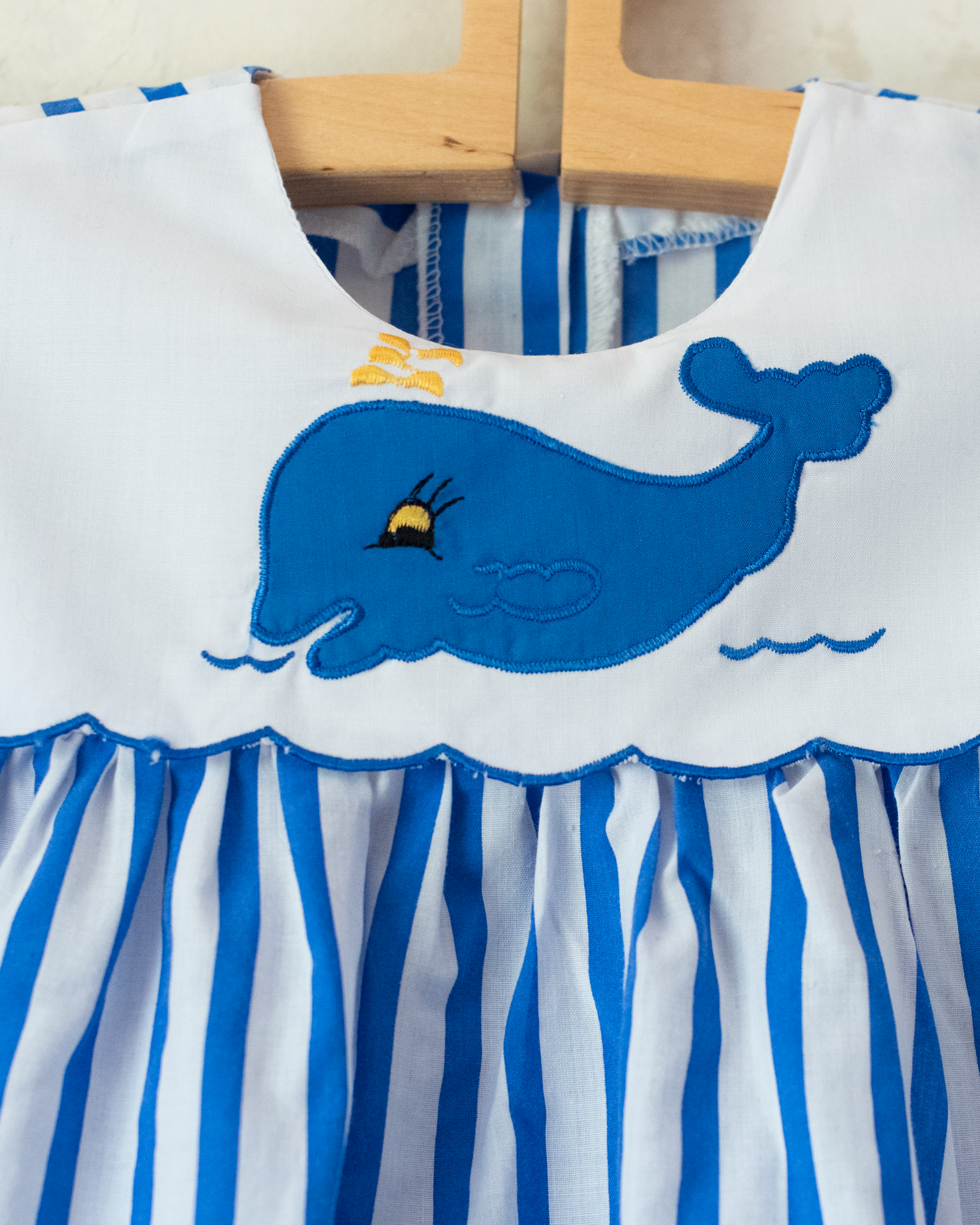 Striped dress with embroidered whale | 12-18 months