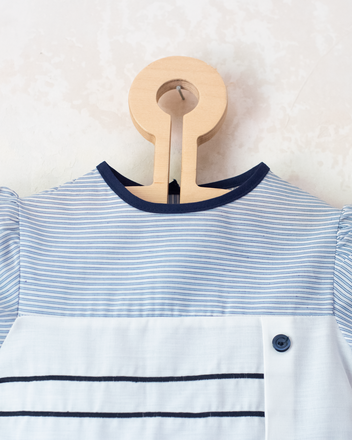 Light blue and white striped dress with buttons | Spanish dead stock | 2-3 years