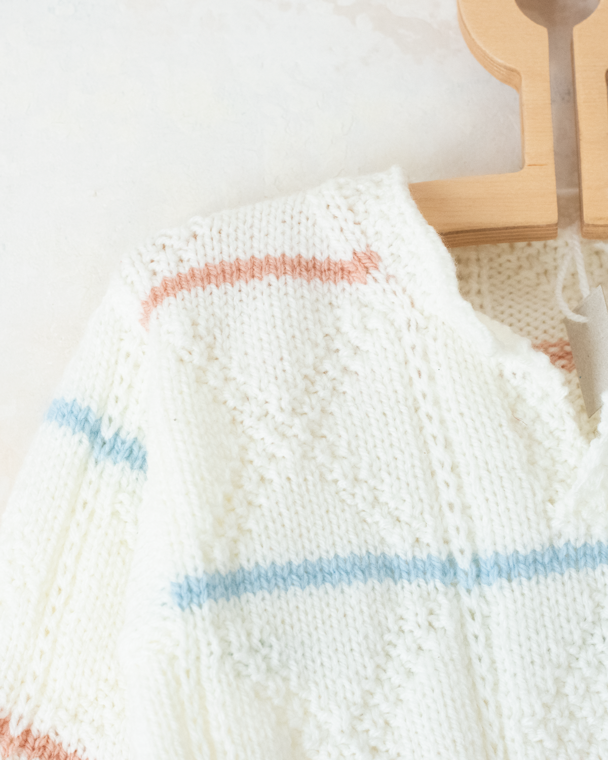White wool sweater with stripes | 18-24 months