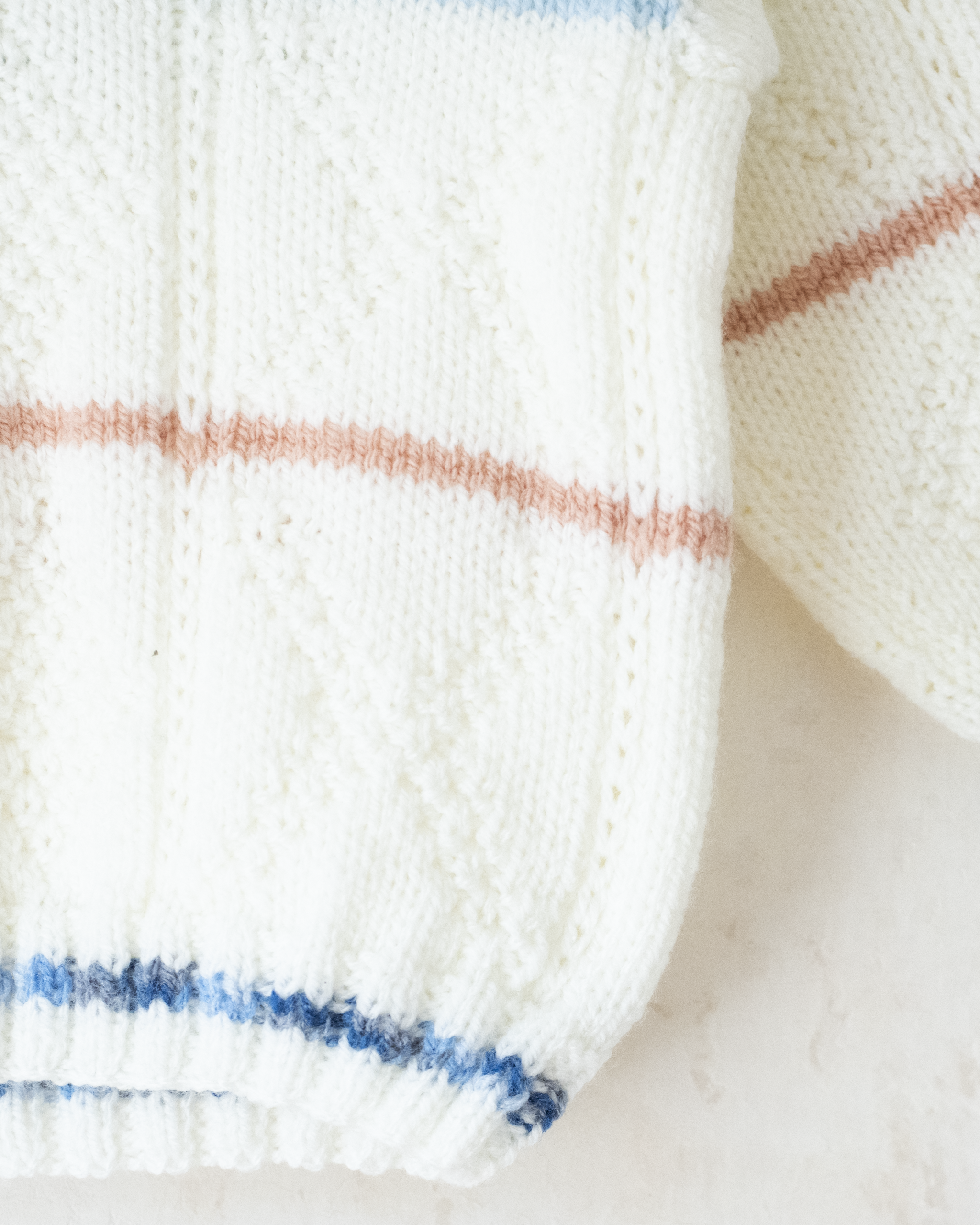 סריג צמר לבן עם פסים | 18-24 חודשים