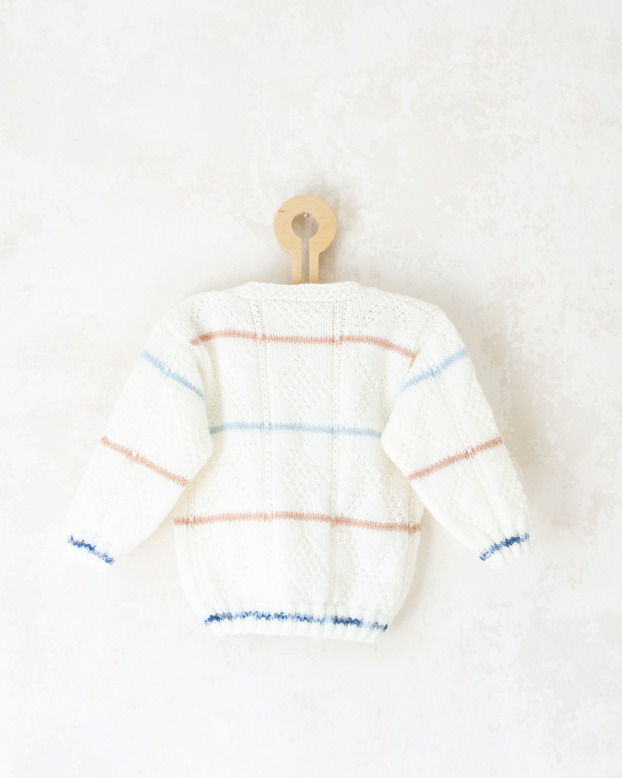 סריג צמר לבן עם פסים | 18-24 חודשים