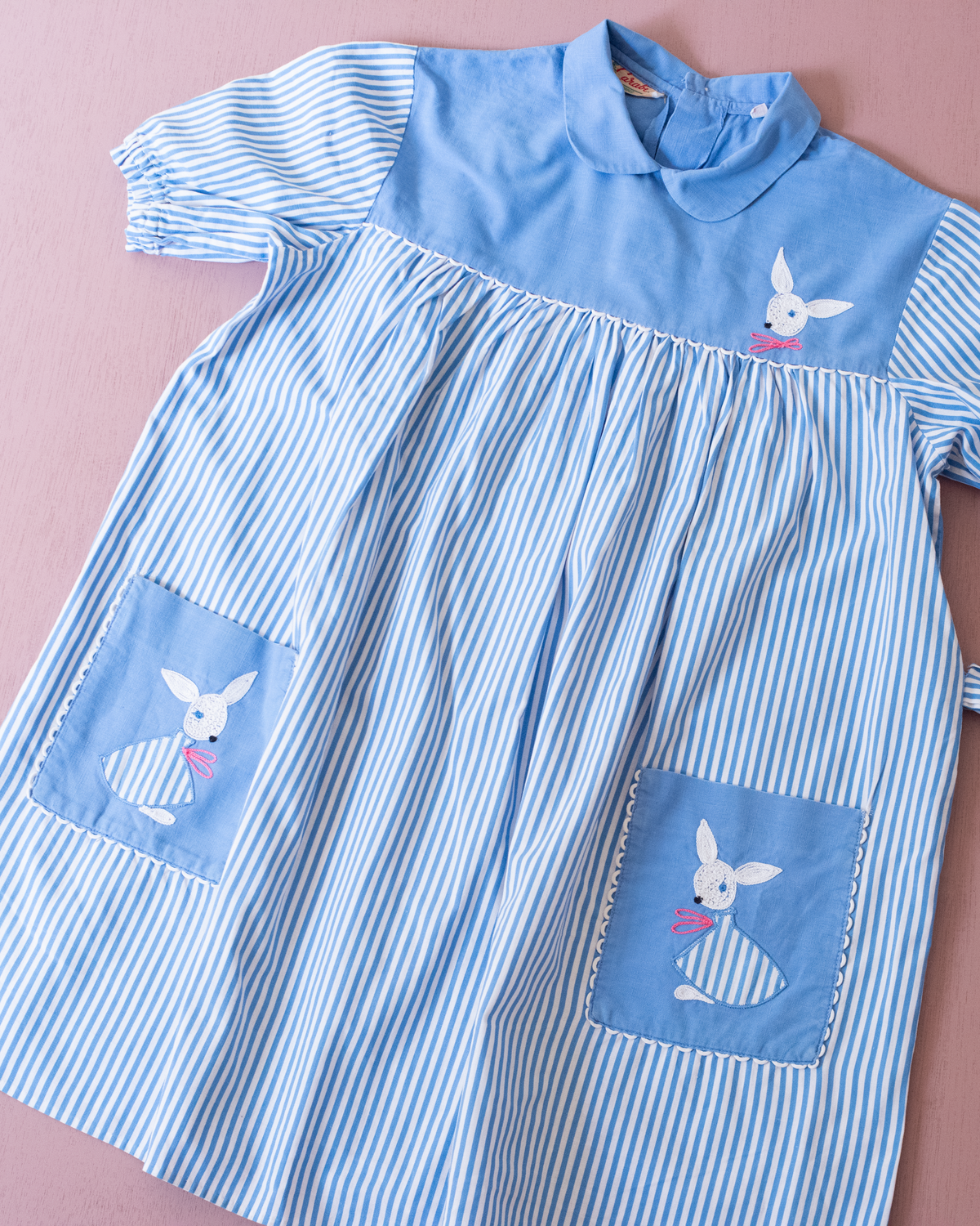 Striped dress with embroidered rabbits from the 50s | 3-4 years