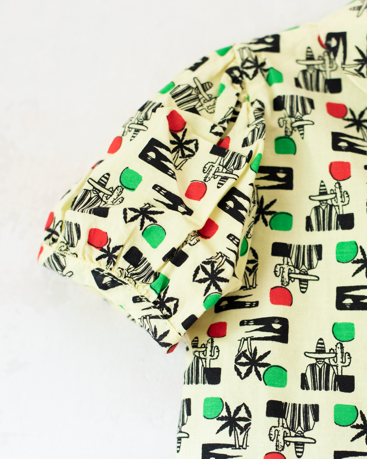Yellow button-down shirt with cacti | 2-3 years