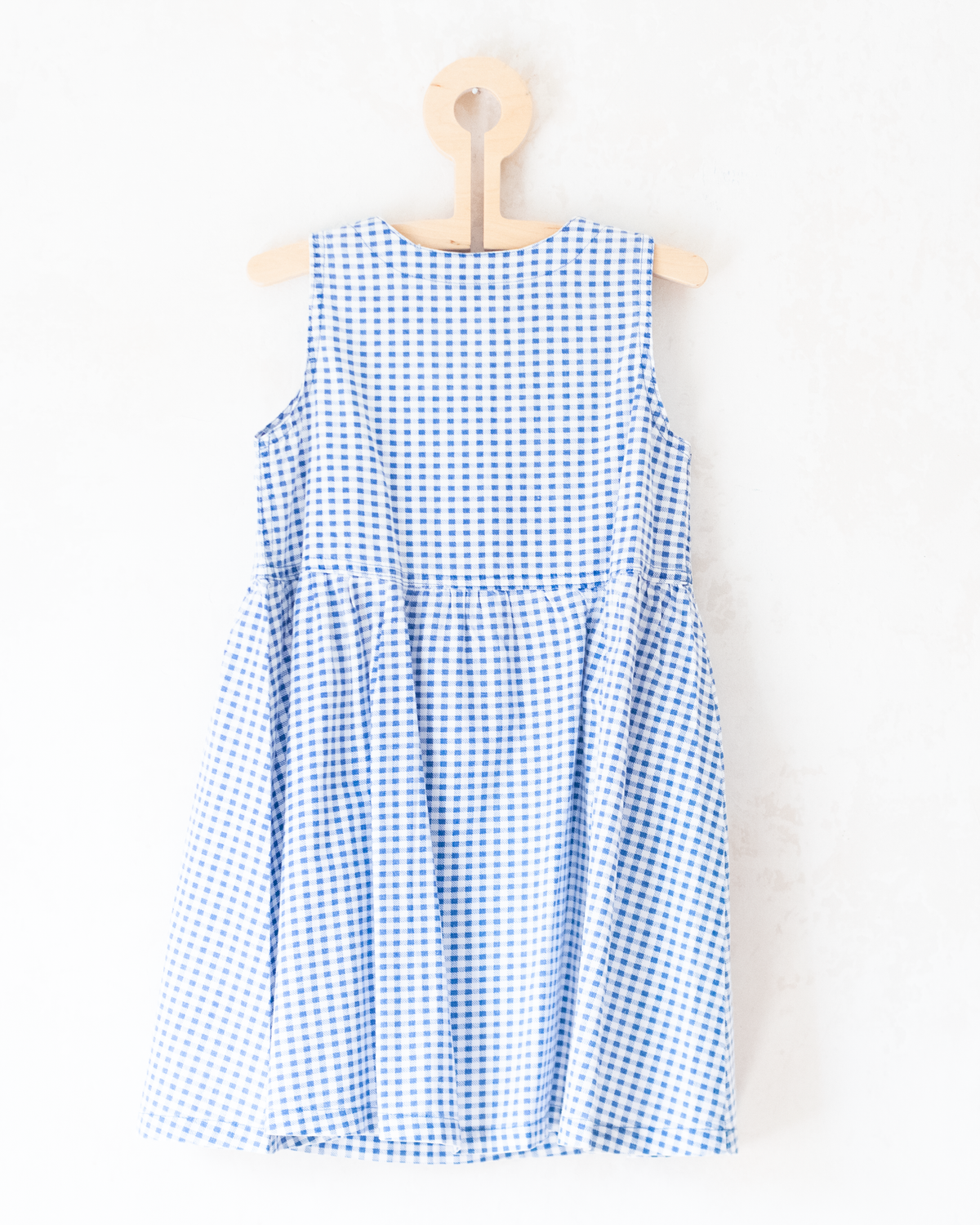Blue and white plaid dress with pockets | 3-4 years