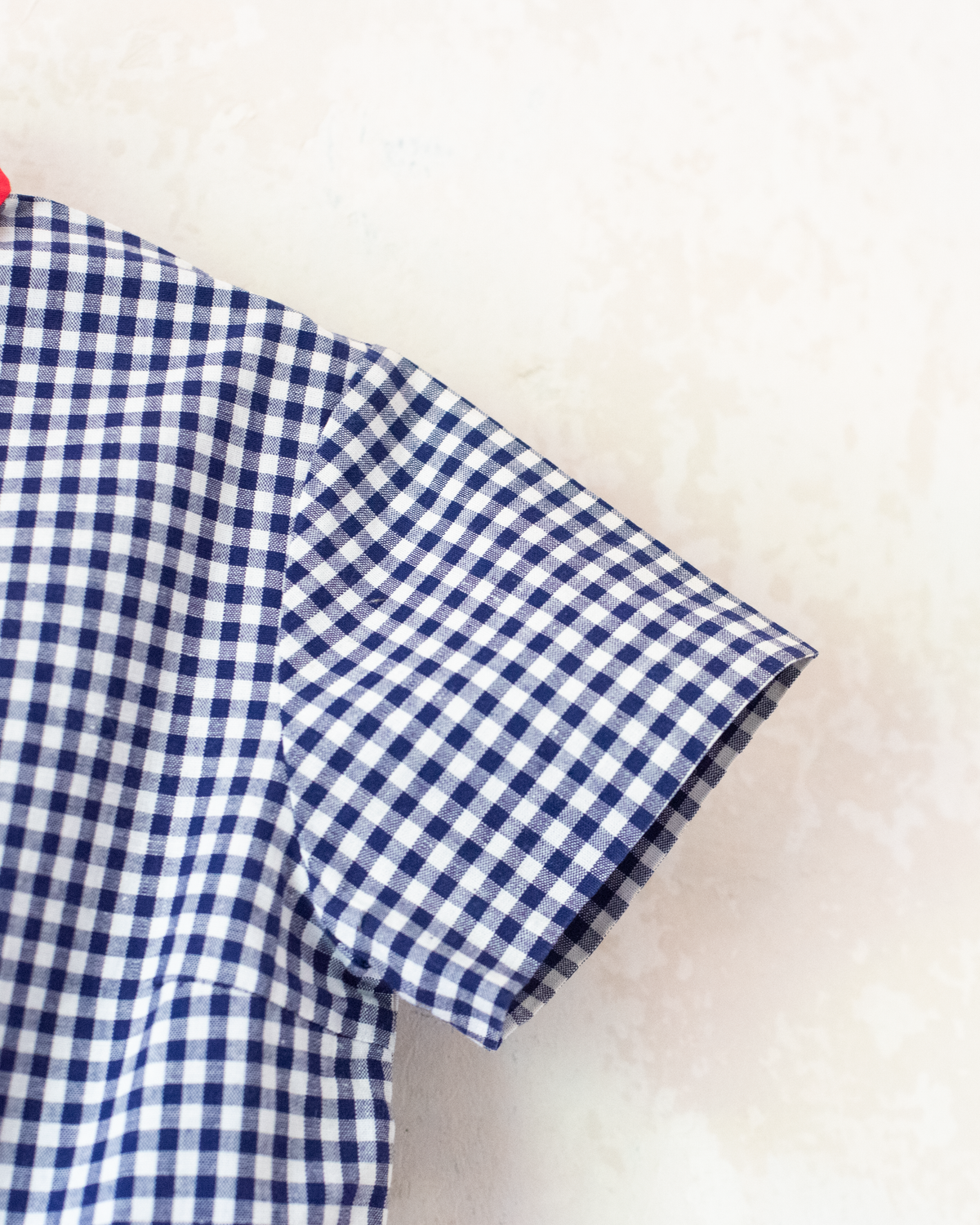 Blue dress with checks and red buttons | French deadstock from the 70s | 5-6 years