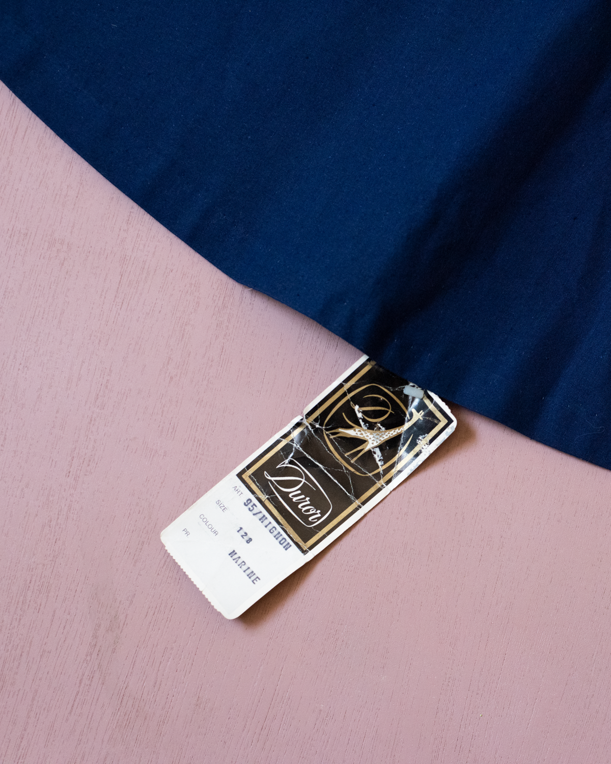 Blue dress with pink straps and floral pockets | Belgian dead stock from the 70s | 7-8 years