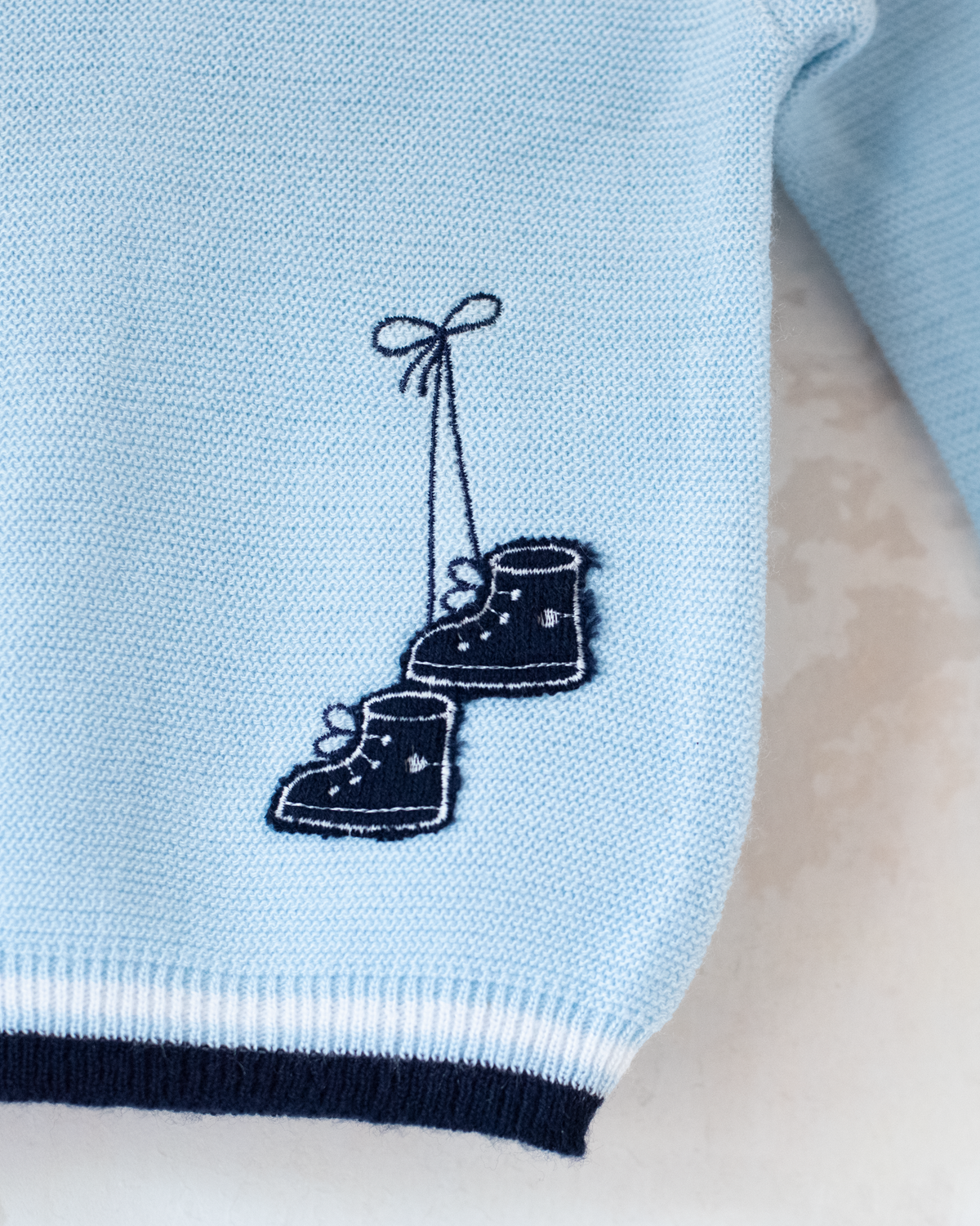 Blue knit with embroidered boots | French deadstock | 9-12 months