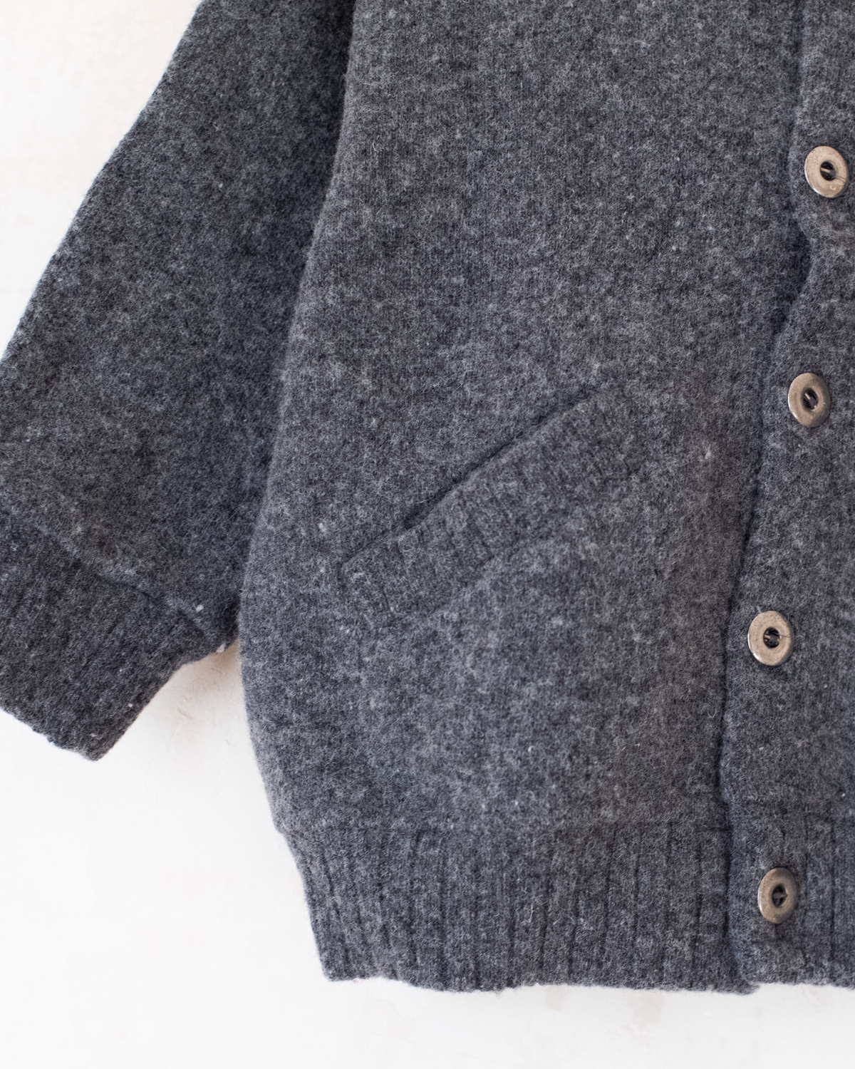 Grey wool cardigan with the king at the bar | 12-18 months