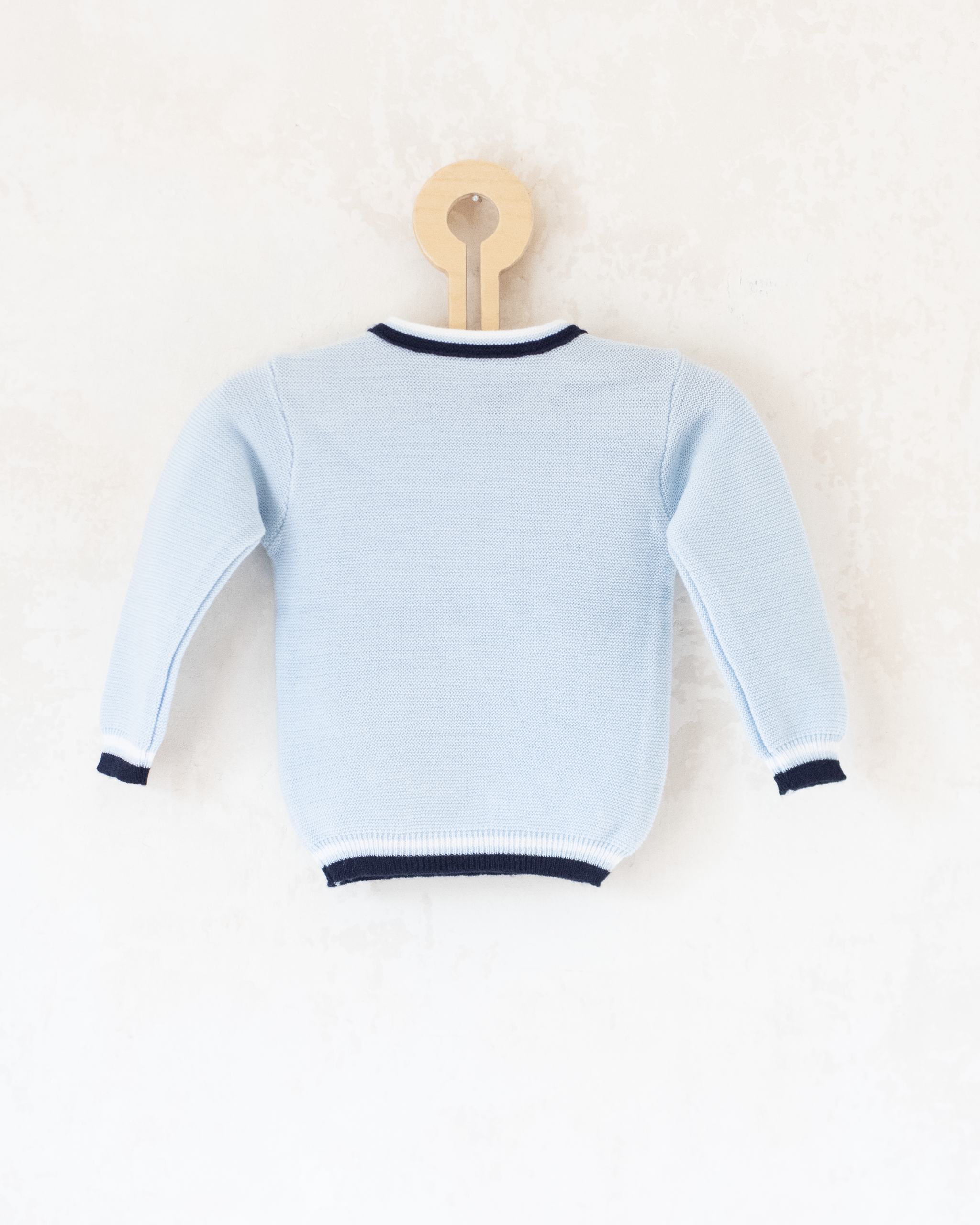 סריג תכלת עם מגפיים רקומות | דד סטוק צרפתי | 9-12 חודשים