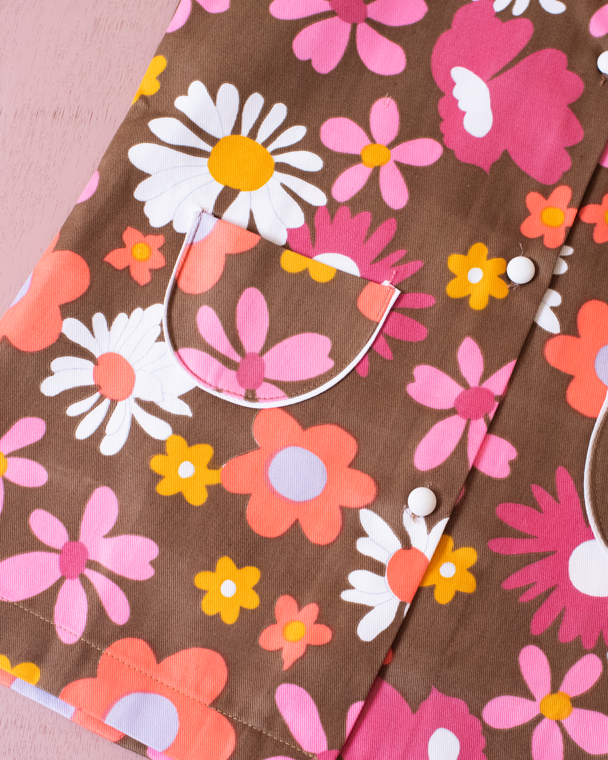 Colorful floral dress from the 70s | Dead stock | 5-6 years 