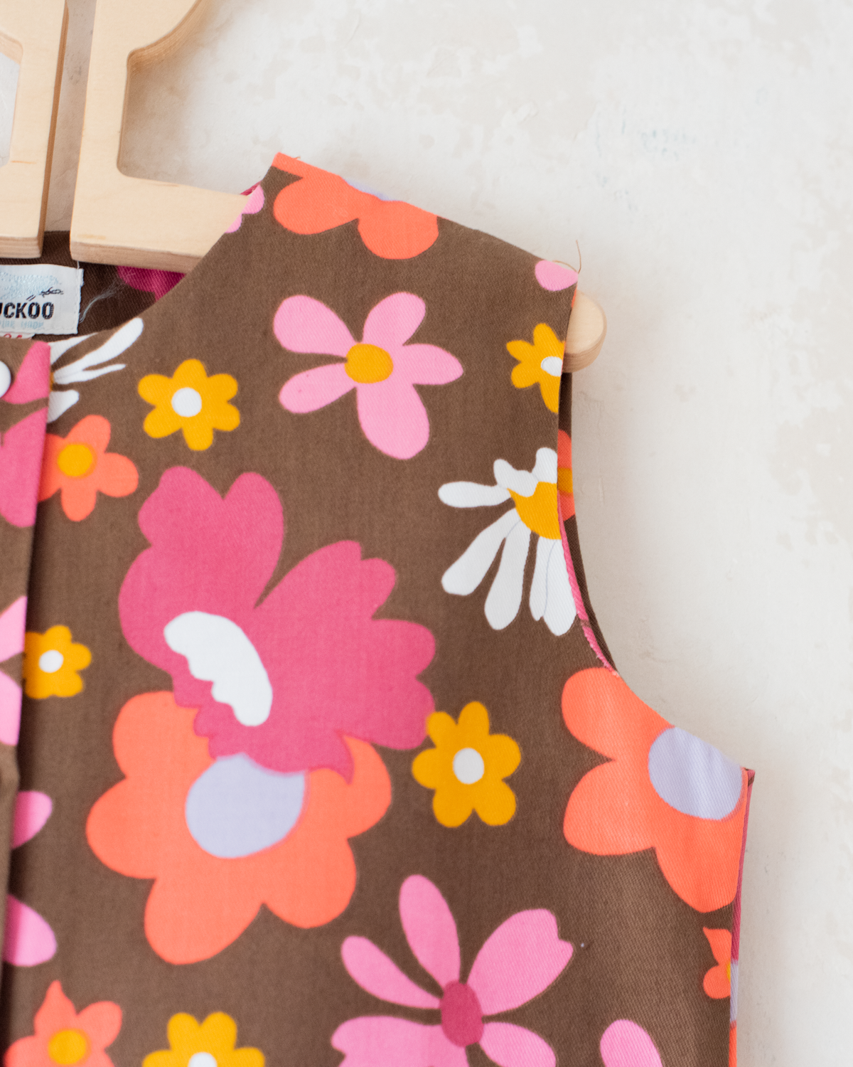 Colorful floral dress from the 70s | Dead stock | 5-6 years 