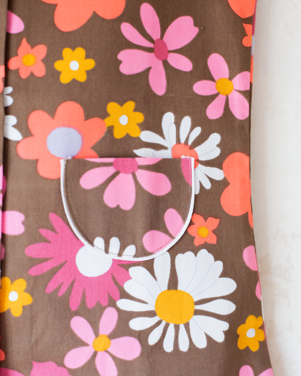 Colorful floral dress from the 70s | Dead stock | 5-6 years 