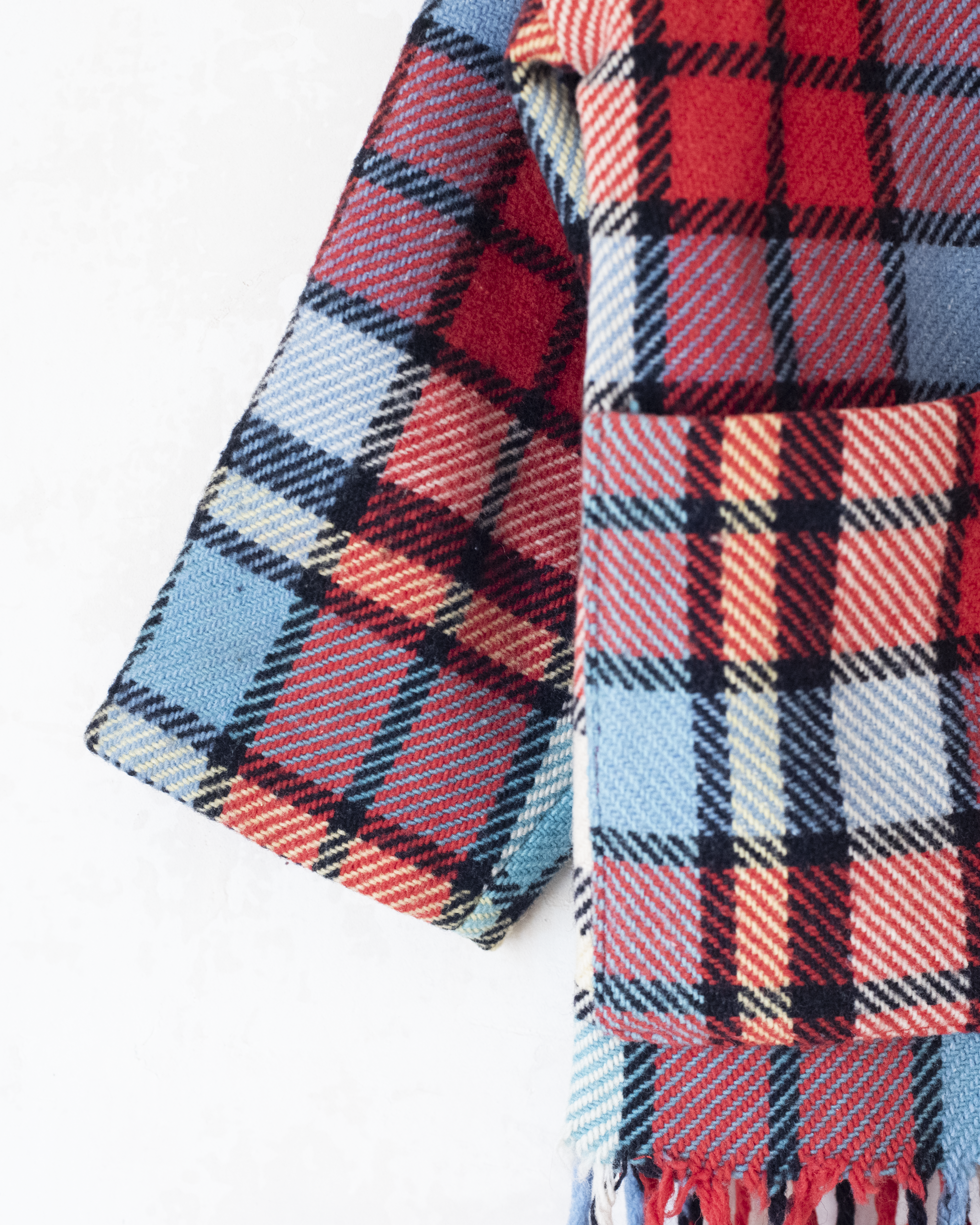 ז׳קט צמר משובץ עם פרנזים | 6-7 שנים