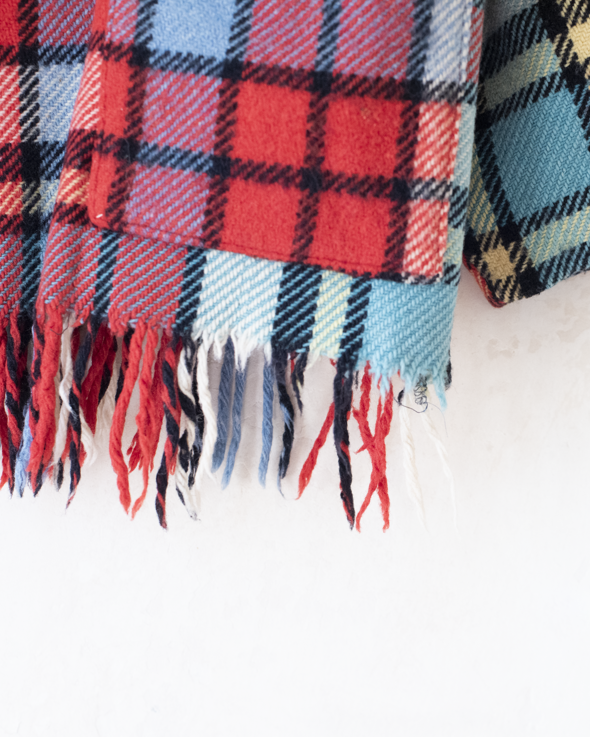 ז׳קט צמר משובץ עם פרנזים | 6-7 שנים