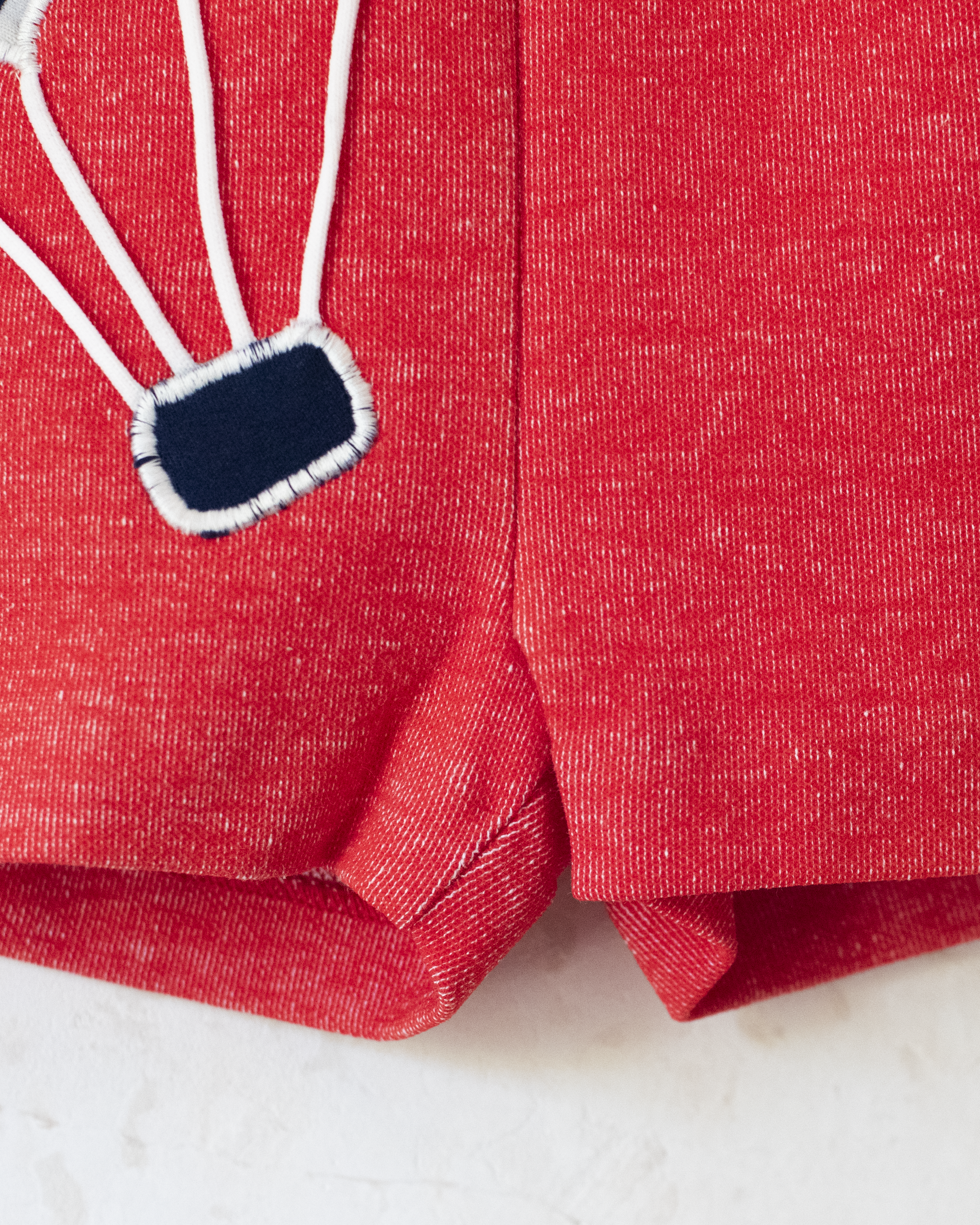 Red overall with a hot air balloon | French deadstock from the seventies | 0-3 months