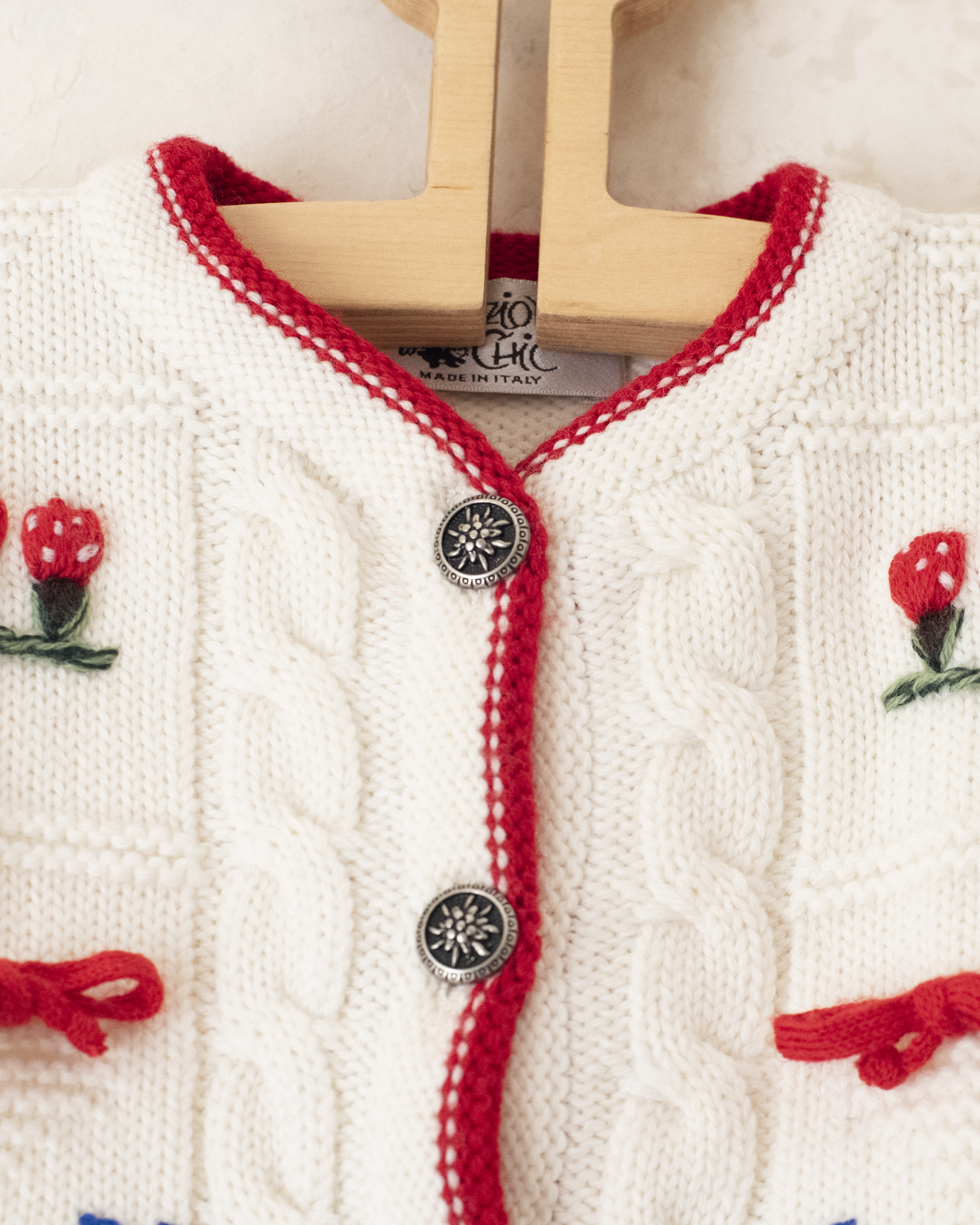 קרדיגן איטלקי מצמר עם פטריות ופרחים רקומים | 12-18 חודשים