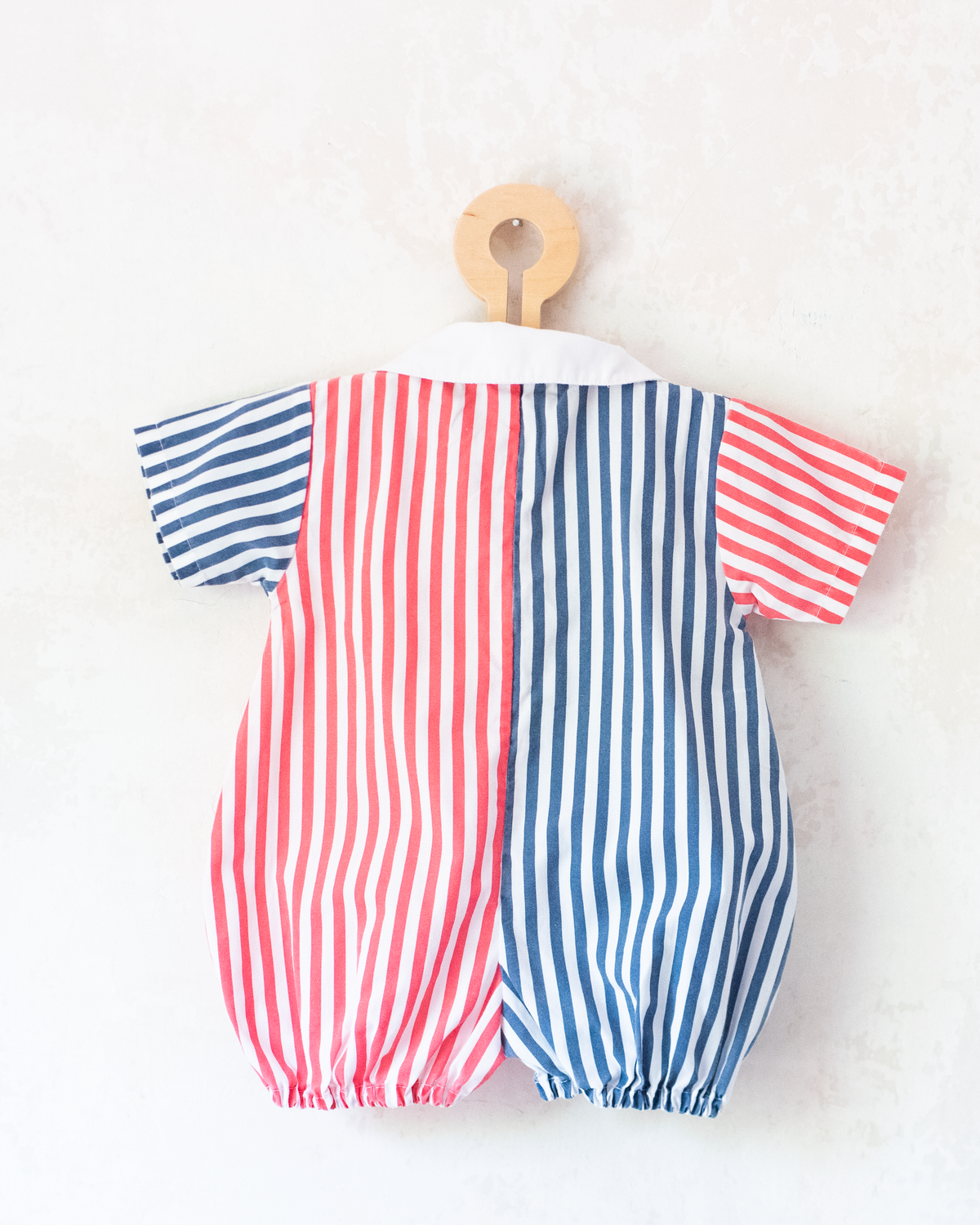 Overalls with stripes and embroidered anchors on the collar | 3-6 months