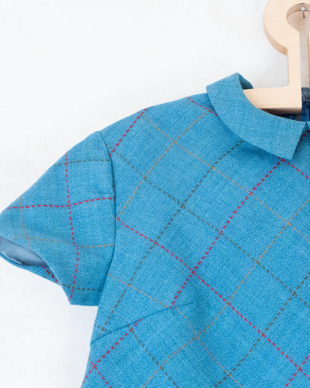 Seventies dress in turquoise with checks | French dead stock | 7-8 years
