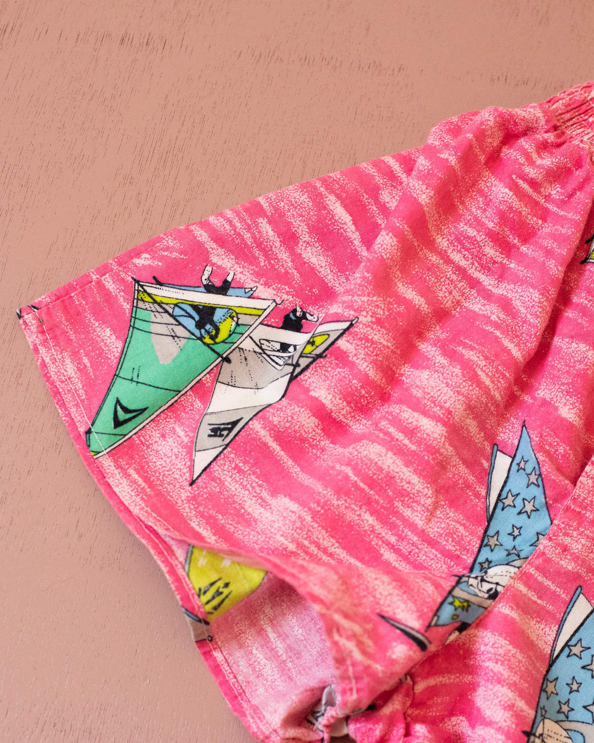 Pink shorts with sailboats | 3-4 years