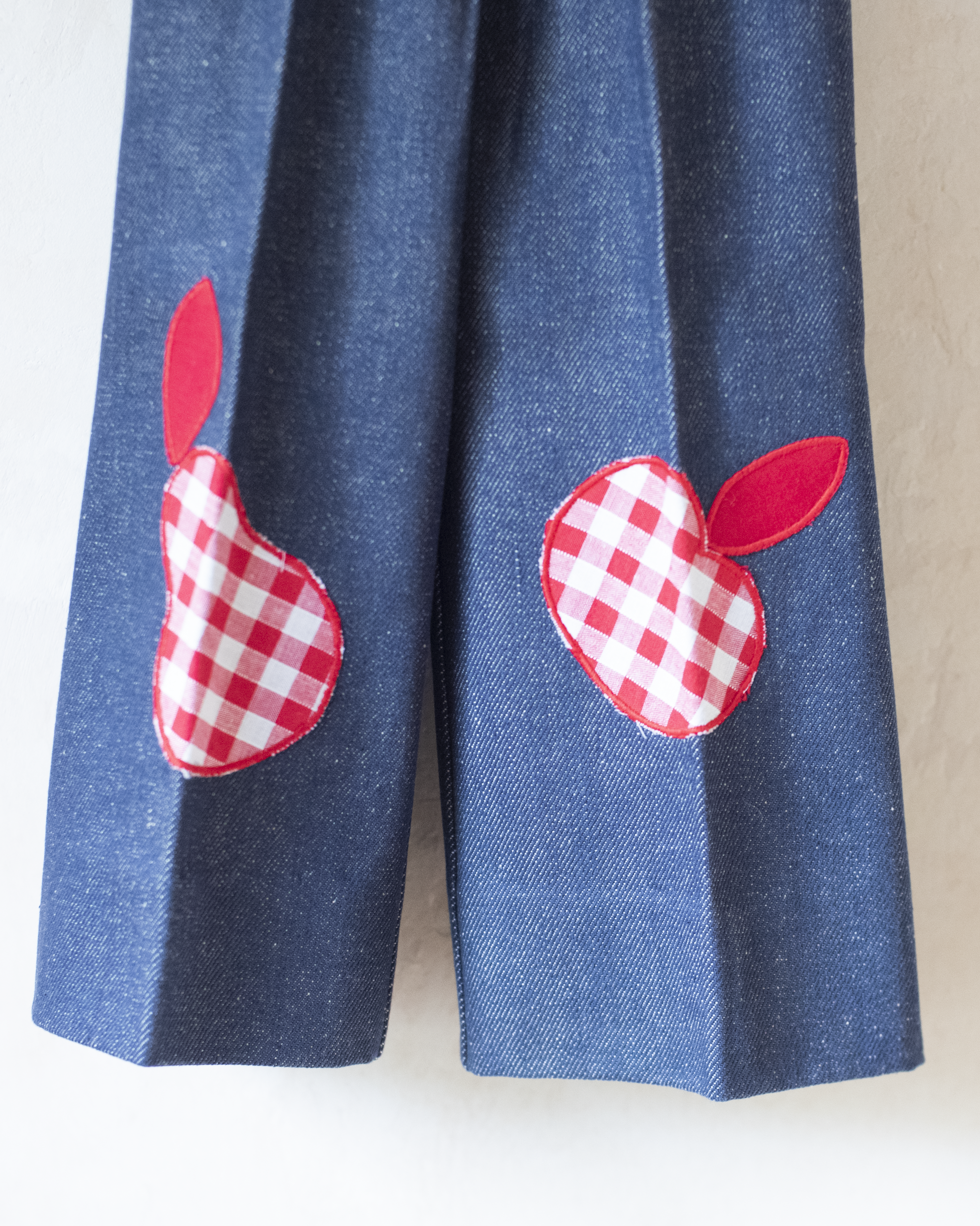 מכנסי שלייקס עם פירות רקומים | דד סטוק צרפתי מהסבנטיז | 18-24 חודשים