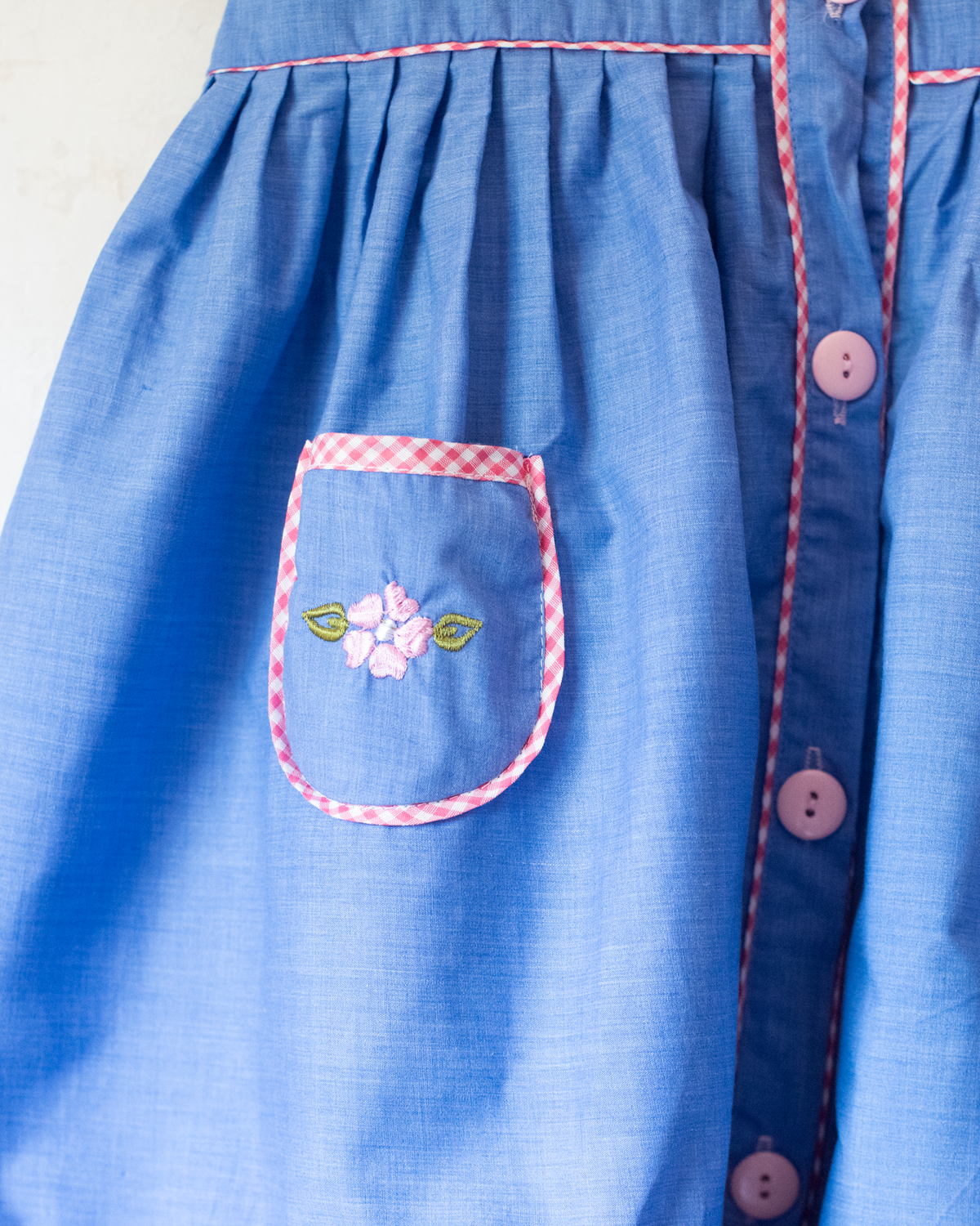 Blue dress from Italy with embroidered flowers | 5-6 years