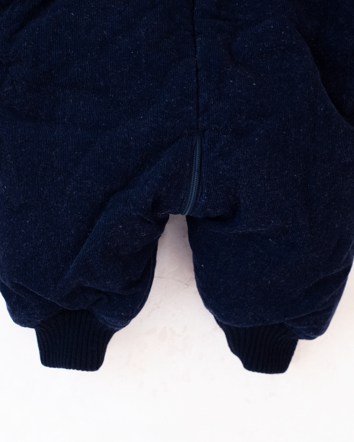 Blue corduroy suit with penguins from Yves Saint Laurent | Dead Stock | 18-24 months