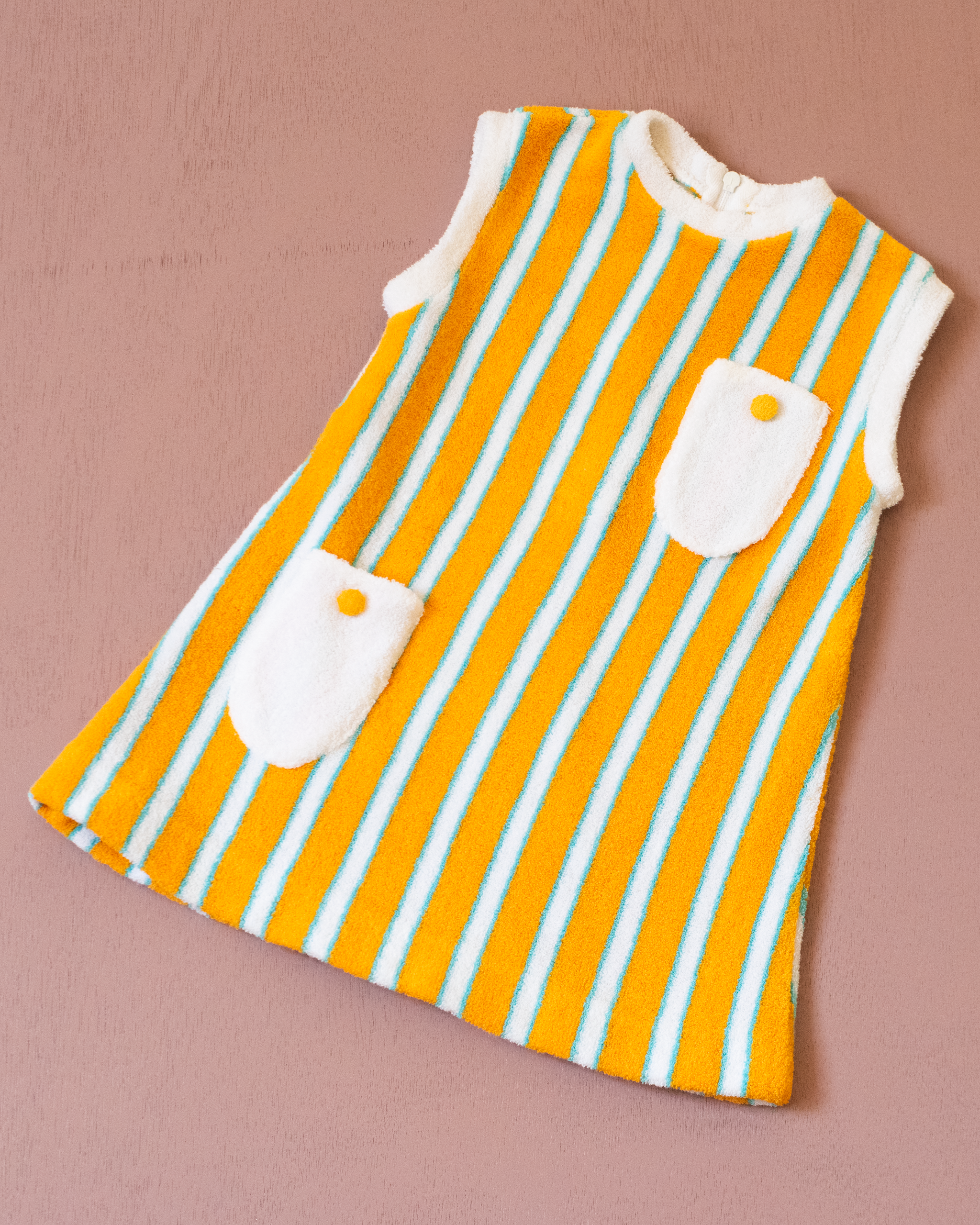 שמלת מגבת עם פסים | דד סטוק צרפתי מהסבנטיז | 12-18 חודשים