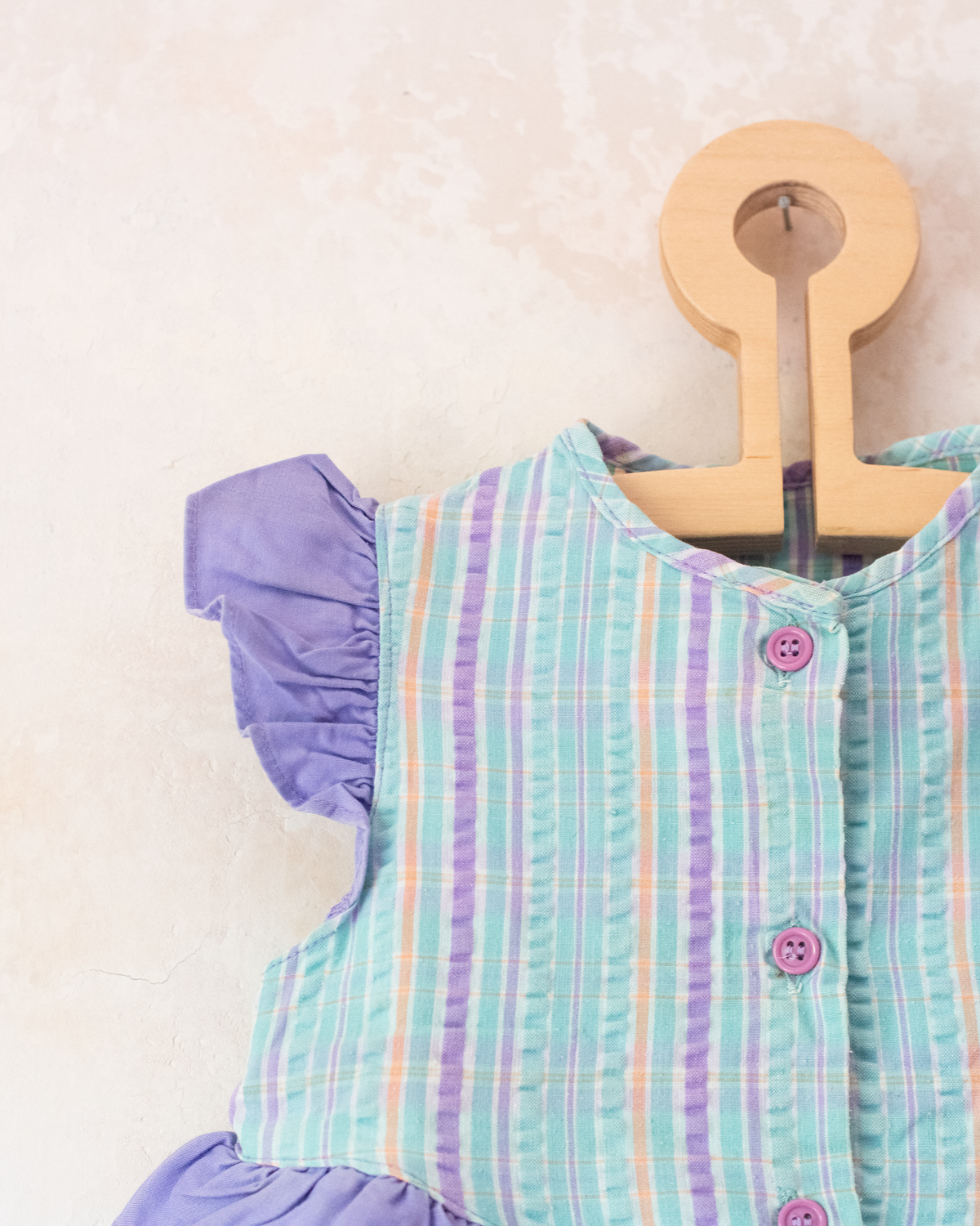 Dress with stripes and purple ruffle | 9-12 months
