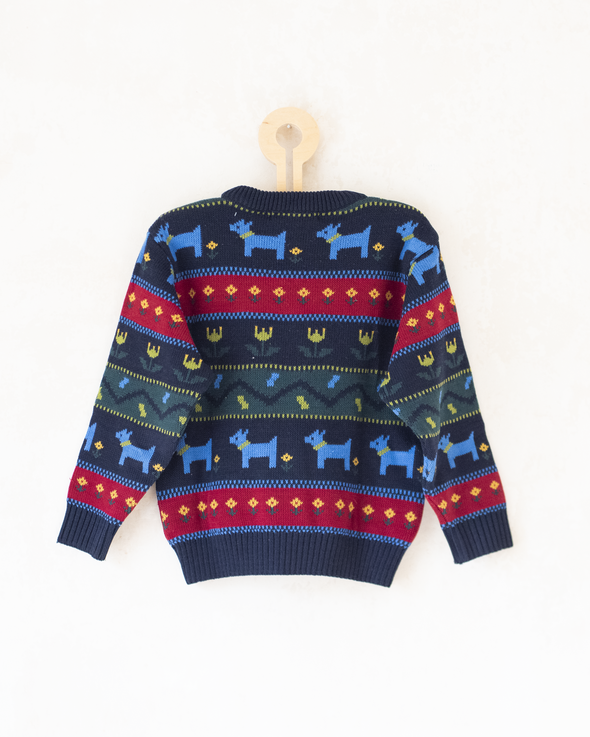 סוודר צבעוני עם פרחים וכלבים | 5-6 שנים