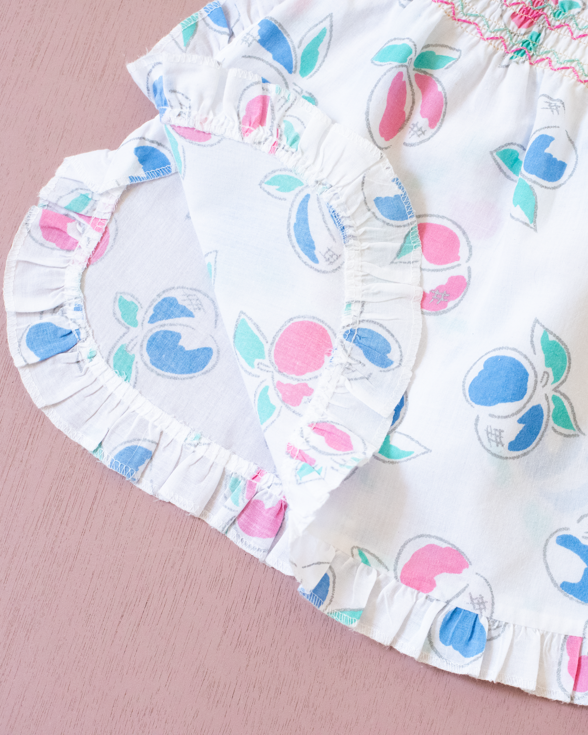 White dress with colorful plums | 6-9 months