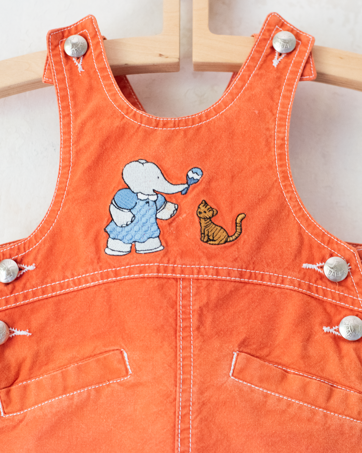 Orange sarafan with embroidery of the king and cat | 9-12 months