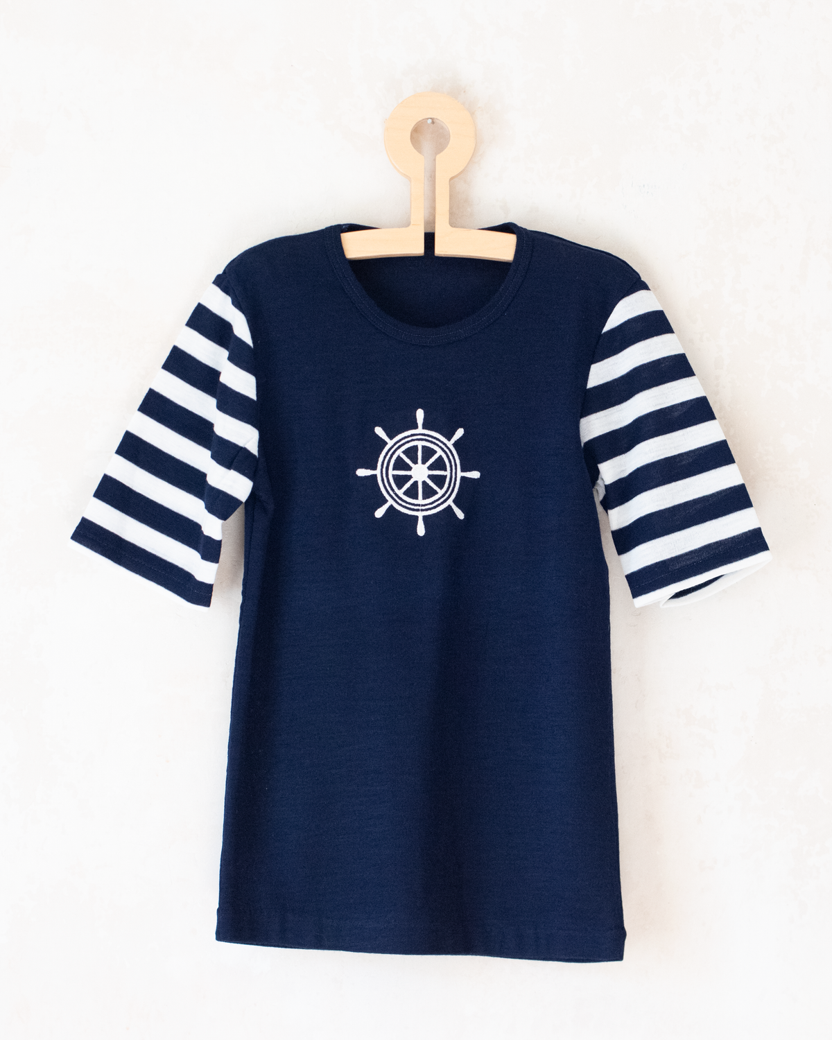 Seventies knit top with a ship's wheel | 15-16 years