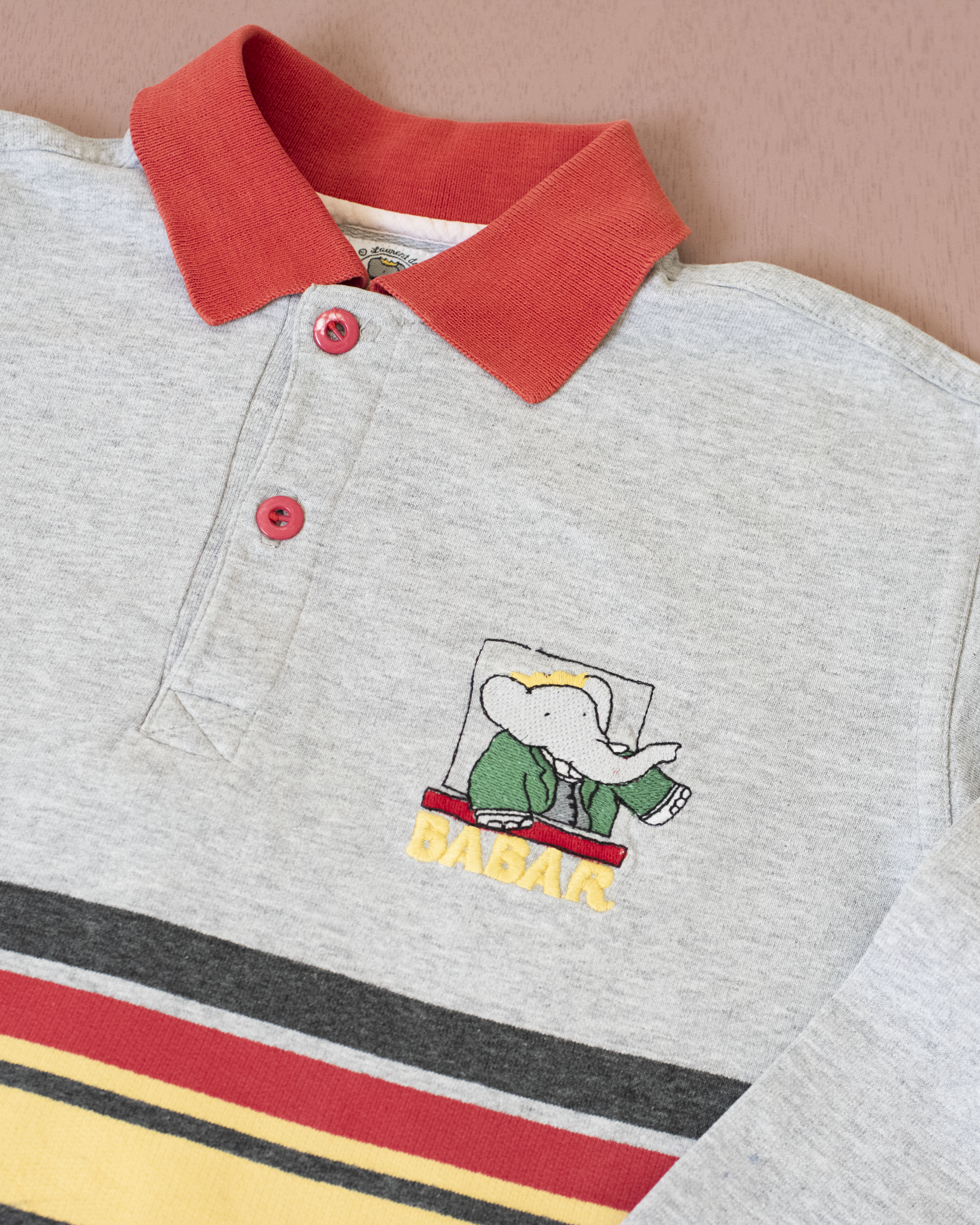 חולצת פולו עם רקמות של המלך בבר | 6-7 שנים